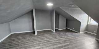 Fully rehabbed 2 bed 1 bath in the south side slopes!! Gallery 3