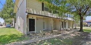 1403 Airline Drive Gallery 2