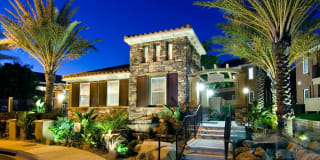 The Village at Del Mar Heights Gallery 21