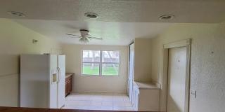 2483 Lakeshore Cir Gallery 6