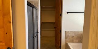 Unique 3Bdm 2Ba home is located in a great central location Gallery 36