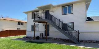 Top Unit Available! 2 Bed 1 Bath Condo Gallery 1