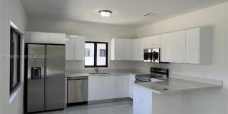 11982 SW 213th st Gallery 1