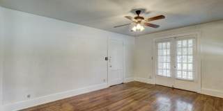 1 Bed 1 Bath apartment in Okc close to Plaza District! Gallery 22