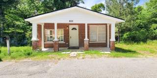 2 BDRM 1 BATH Gallery 1