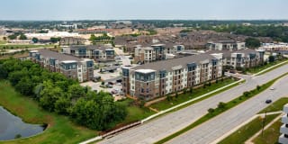 Domain at Founders Parc Gallery 30