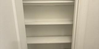 New King Edward Gallery 869