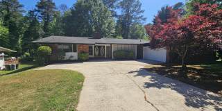 3543 Cloudland Dr Gallery 1