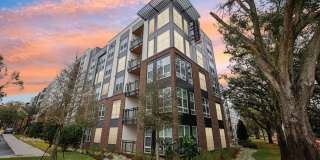 The Aston at Uptown Gallery 15