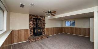 Spacious 4 Bedroom in Mid-Town Fort Collins Gallery 18