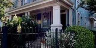137 N CLARK Street 137 N CLARK Street Gallery 1