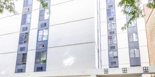 1339 N Dearborn Street Gallery 1