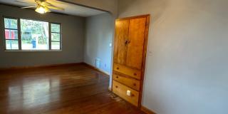 MOVE IN SPECIAL- Nice 2/1 Home w/ Fenced Yard in St Cloud Gallery 9