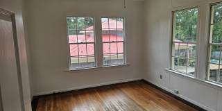 917 Pecan Boulevard Gallery 8