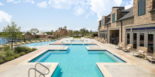 Salado at Red Berry Gallery 22