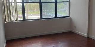 16300 Golf Club Road Gallery 5