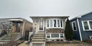 4819 W WINNEMAC Avenue Gallery 1