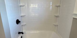 Remodeled Single Level 3 Bed, 2 Bath Home w/ 1 Car Garage Gallery 20