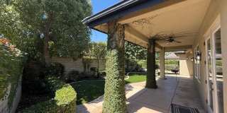 Stunning Seven Oaks Home! Gallery 24