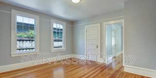 1758 Greenwood Ave Gallery 8