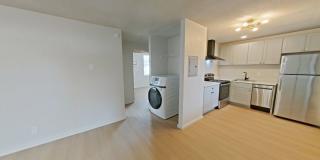 University Manor - Newly Renovated Units just a short walk from Campus! Gallery 31