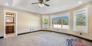 Beautiful - Elegant - 5 Bedrooms - 3 Car - 3,700 sq ft - Home for rent Beautiful - Elegant - 5 Bedrooms - 3 Car - 3,700 sq ft - Home for rent Gallery 21