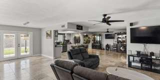 4716 W CHRISTY Drive Gallery 19
