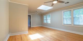 Beautifully remodeled campus home! Gallery 6