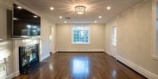 Charming Newton Home Gallery 5