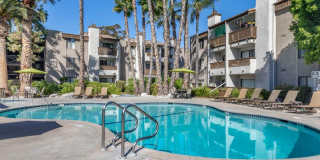 eaves Warner Center Gallery 23