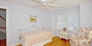 209 1st Avenue Gallery 11