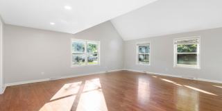 3 Bedroom | 2.5 Bathroom | 2 Car Garage | Springfield MO | Fenced Back Yard | 2 Living Areas | Quiet Neighborhood! Gallery 7