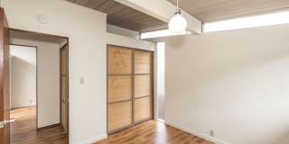 Wonderful Atrium Eichler in the Heart of Greenmeadow Gallery 19