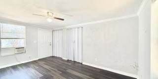 7111 onyx dr N. Gallery 24