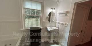 2461 Lyndhurst Avenue Gallery 94