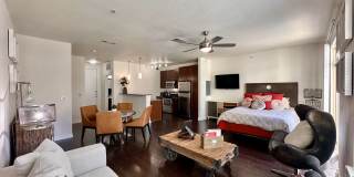 1800 Broadway Gallery 15