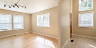 This Beautiful Updated Lake Oswego Home in a Spectacular Setting in the Heart of Lake Oswego is Coming Soon! Gallery 5