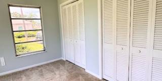 Stylish Seminole Condo with Private Garage in Chateaux de Bardmoor 55+ Community - AVAILABLE JUNE 1ST Gallery 9