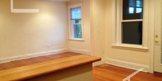 Charming 2 Bedroom-No Broker Fee Gallery 4