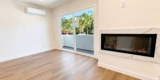 2449 N Beachwood Dr Gallery 4