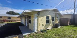 511 N 60th Way Gallery 2