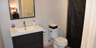 501 Brady Gallery 16