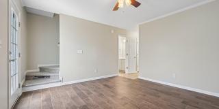 278 S Raleigh Street Gallery 15