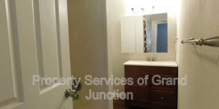 1318 Bunting Avenue Gallery 12