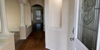 Spacious 5-Bedroom Harker Heights Home with 3 Living Areas & 3-Car Garage Gallery 3