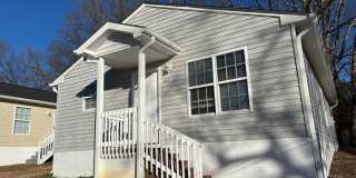 NEWLY RENOVATED 3 BED, 2 BATH HOME IN HIGH POINT! Gallery 1
