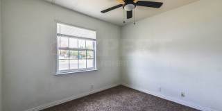 A cozy 3-bedroom, 2-bathroom home nestled on a corner lot Gallery 19