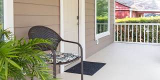 Spacious 4/3.5 w/ Master on Main and Fully Fenced Backyard! Gallery 7