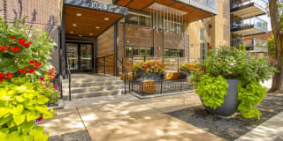 1044 Downing Gallery 9