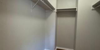3 BR/2.5BA | Newly Renovated Single Family Home | 1-Car Covered Parking | Fenced backyard! Gallery 13